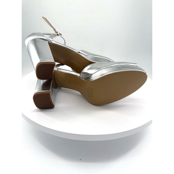 NWOB French Connection Silver Heels Size 10 - Picture 5 of 7